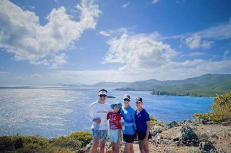 Review img # 18 of the yacht ETHER