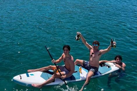 Review img # 19 of the yacht PERPETUAL BLUE