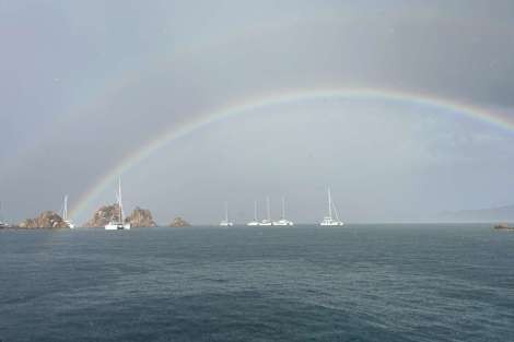 Review img # 8 of the yacht PERPETUAL BLUE