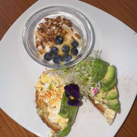 Food onboard WALK’N ON SUNSHINE # 2